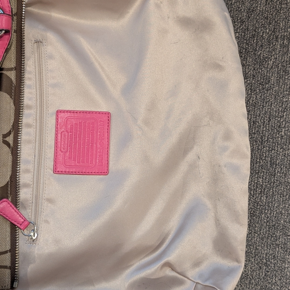 Coach Tote Carry All With Coach Jacquard And Pink Leather Trimp With Zipper - Picture 9 of 12